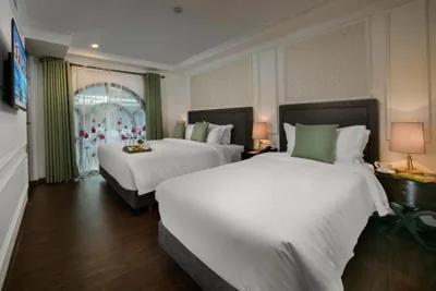 Family triple room — Hanoi Allure Hotel